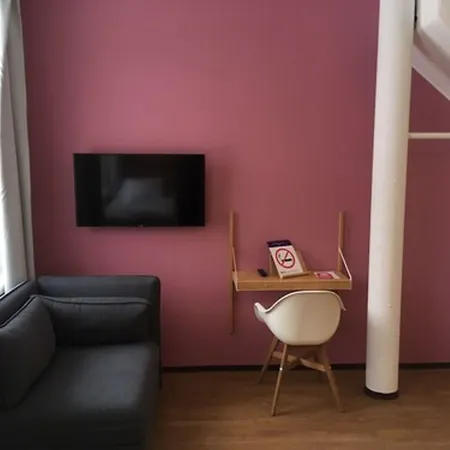 Szálloda Sleep At 3*